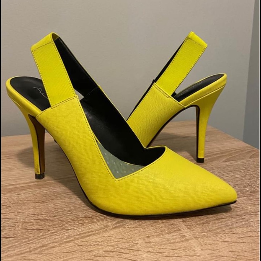 Aldo Heels worn once